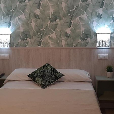 Hostal Verdemar Хихон Экстерьер фото