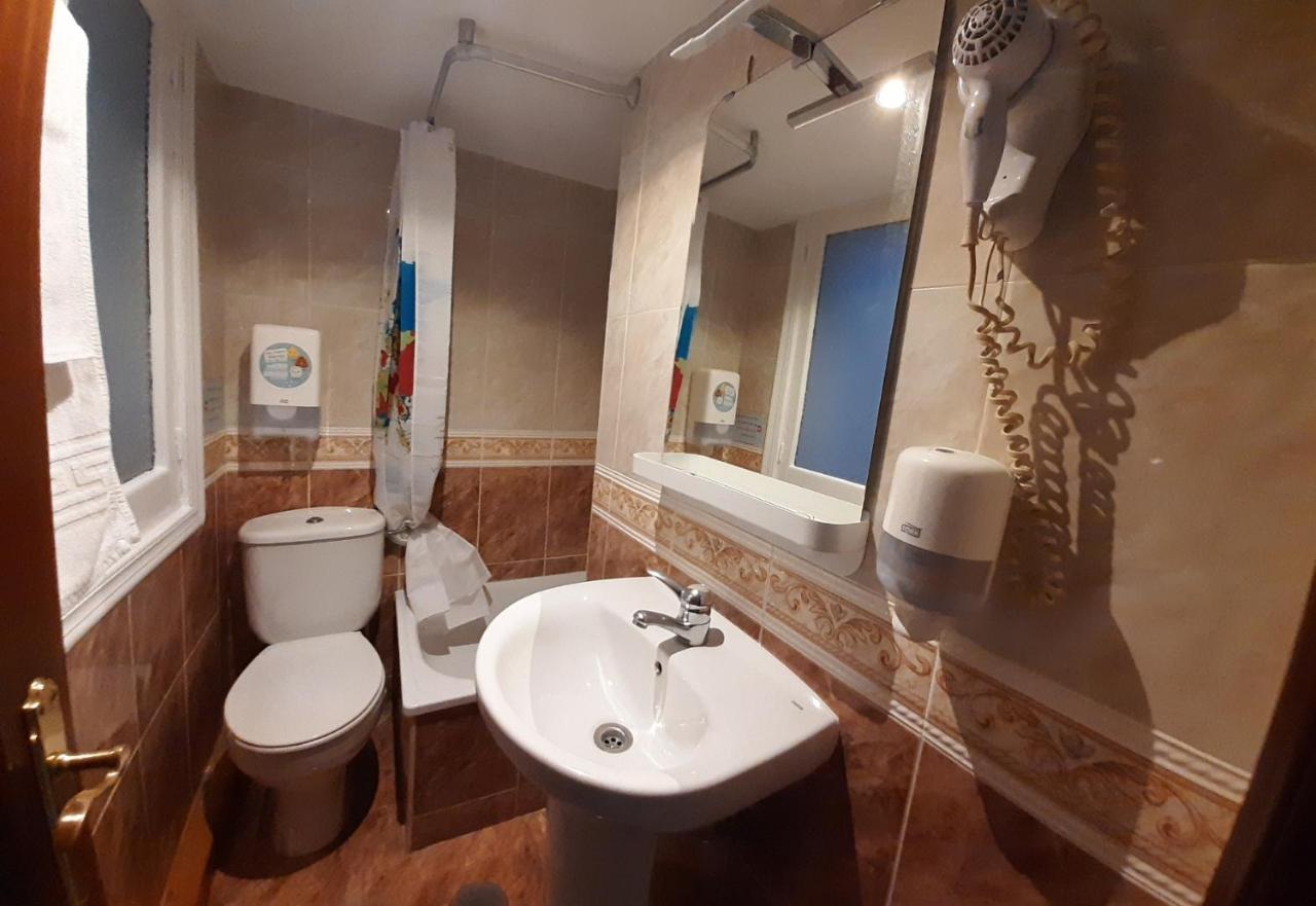 Hostal Verdemar Хихон Экстерьер фото