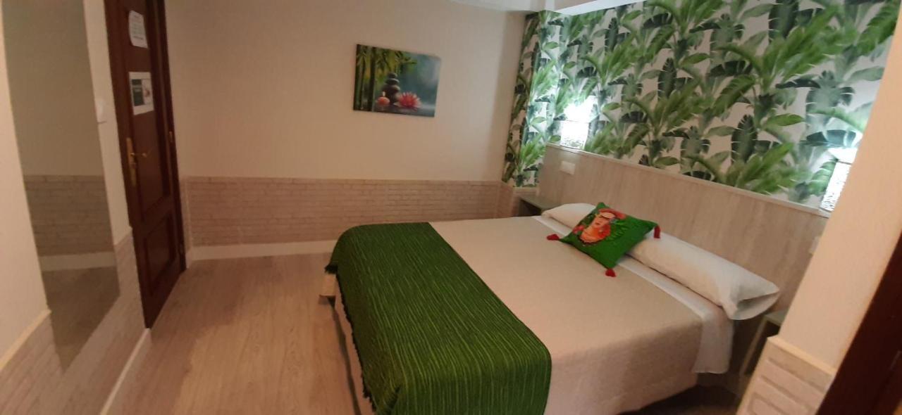 Hostal Verdemar Хихон Экстерьер фото