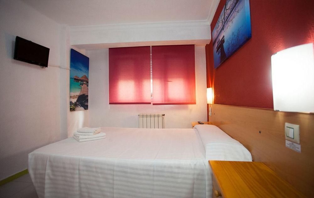Hostal Verdemar Хихон Экстерьер фото